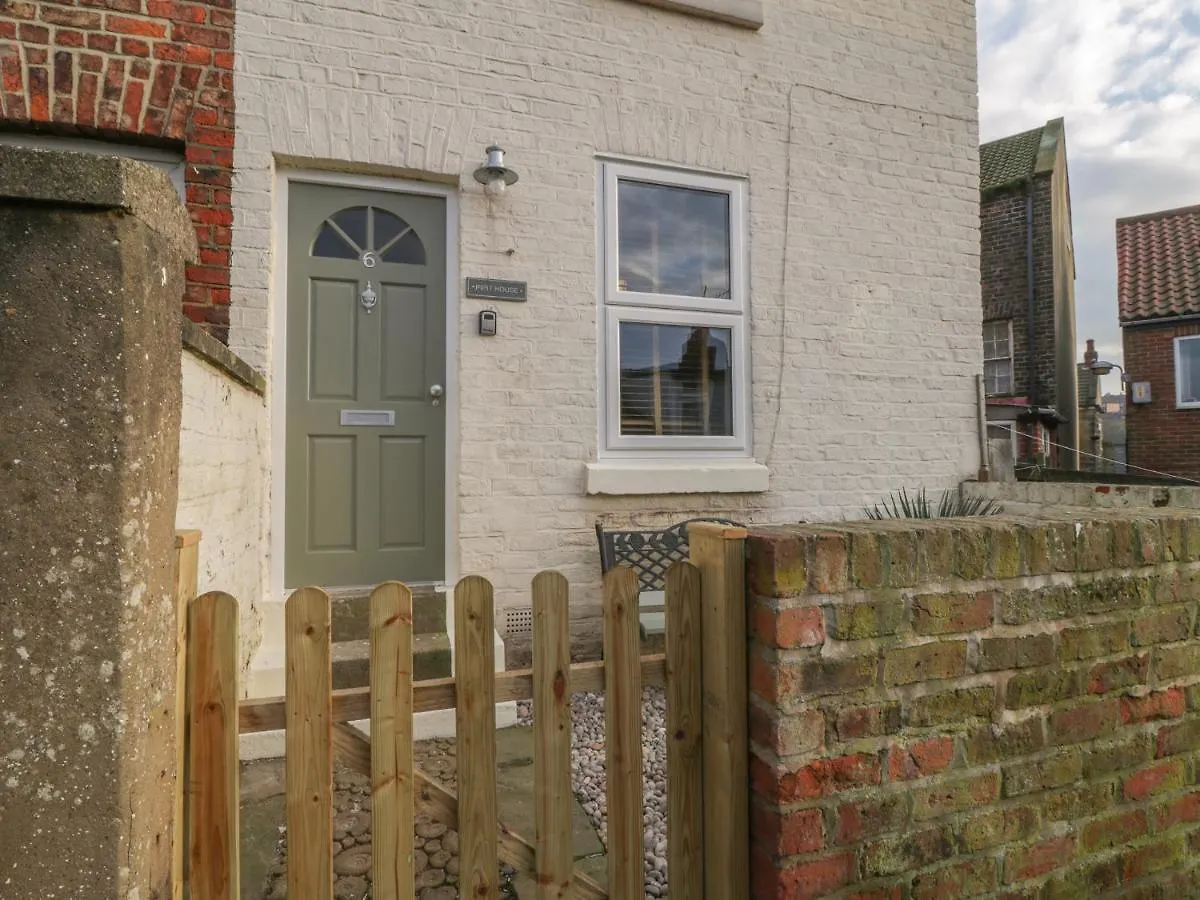 Pipit House *