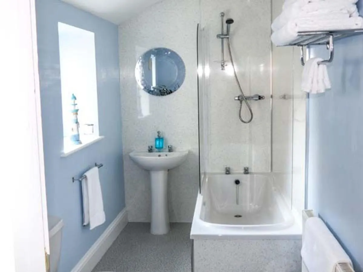 Riverview With Private Parking Apartment