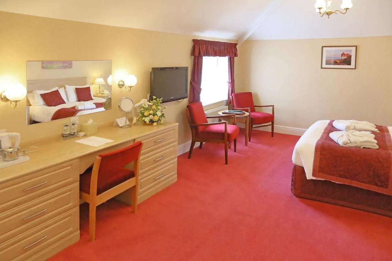 Hotel Saxonville