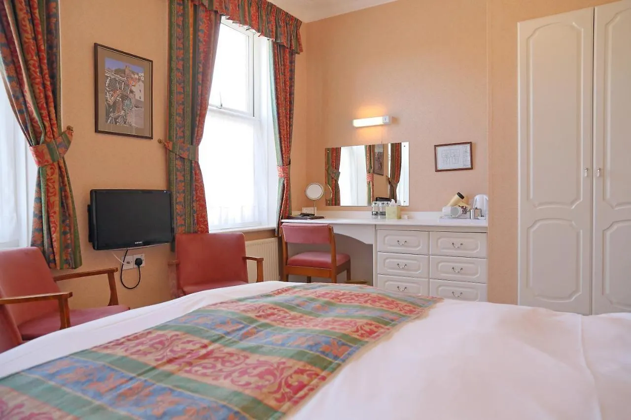 Hotel Saxonville 3*