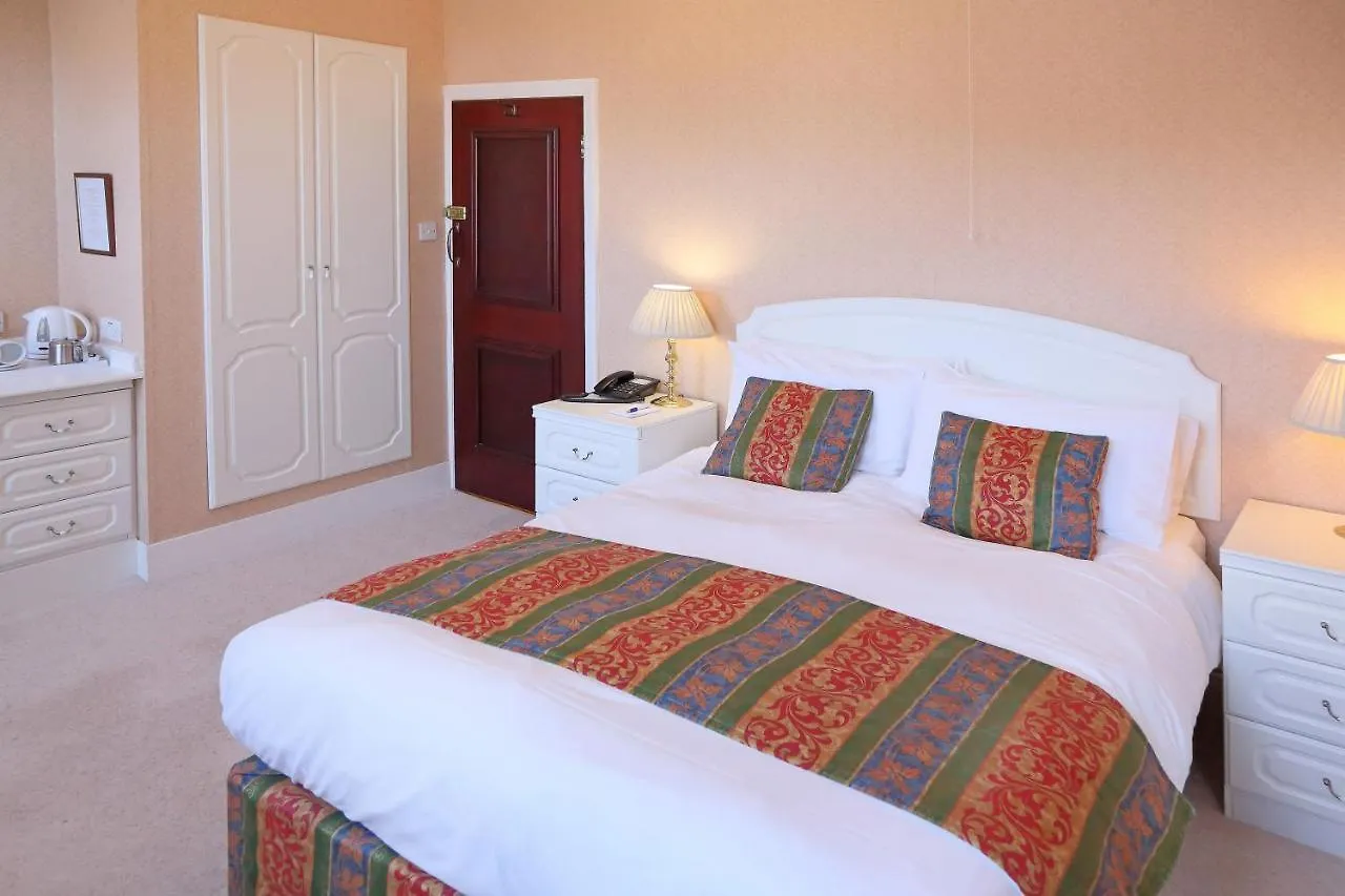 Hotel Saxonville 3*