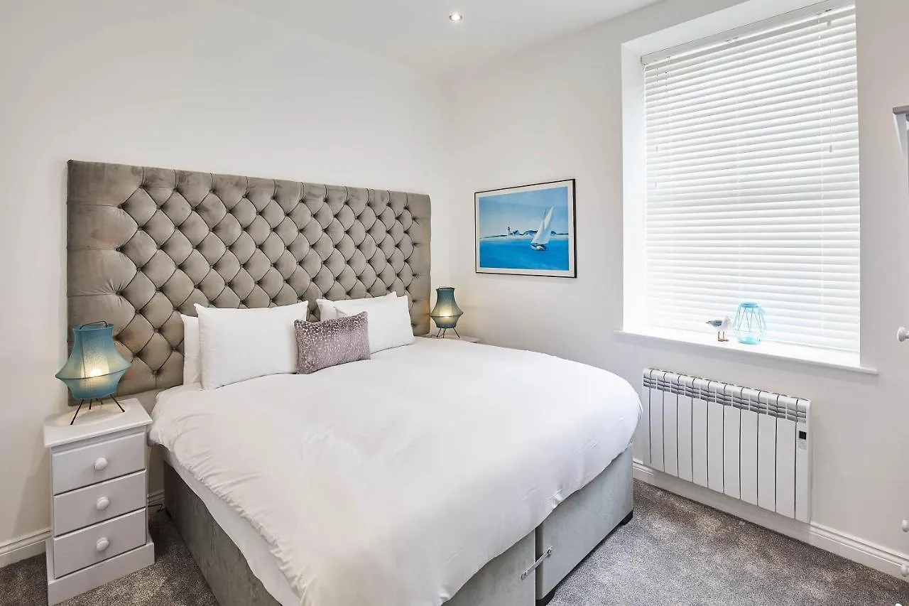 Host & - The Connell Daire