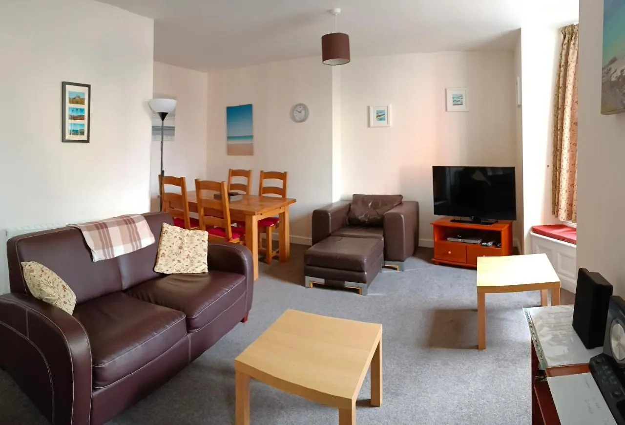 1, Hildegard House, 27 Skinner St, Yo21 3ah