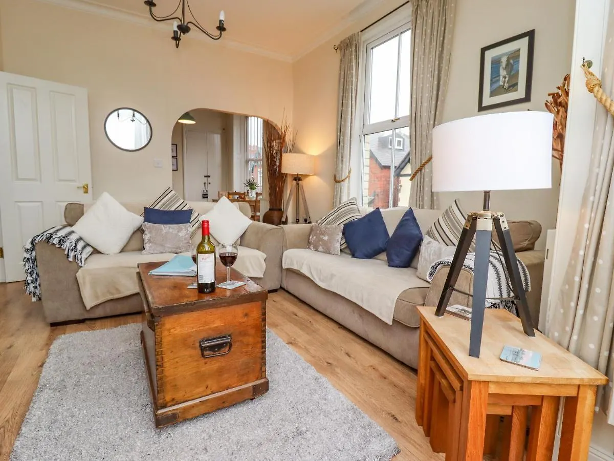 Apartment White Horses Whitby