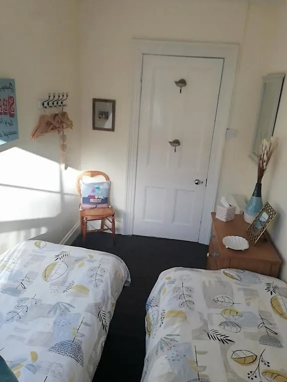 A Summer Place - Spacious Maisonette, Central Whitby, Sleeps 4, Close To Amenities Apartment Whitby