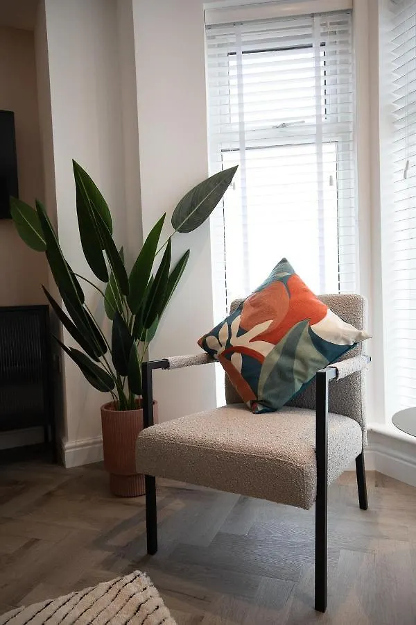 Pinot Perch Apartment