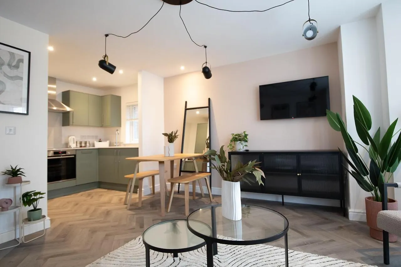 Pinot Perch Apartment *
