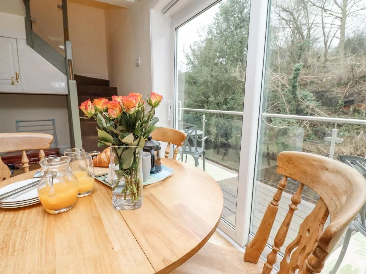 Holiday home Riverbank View Whitby