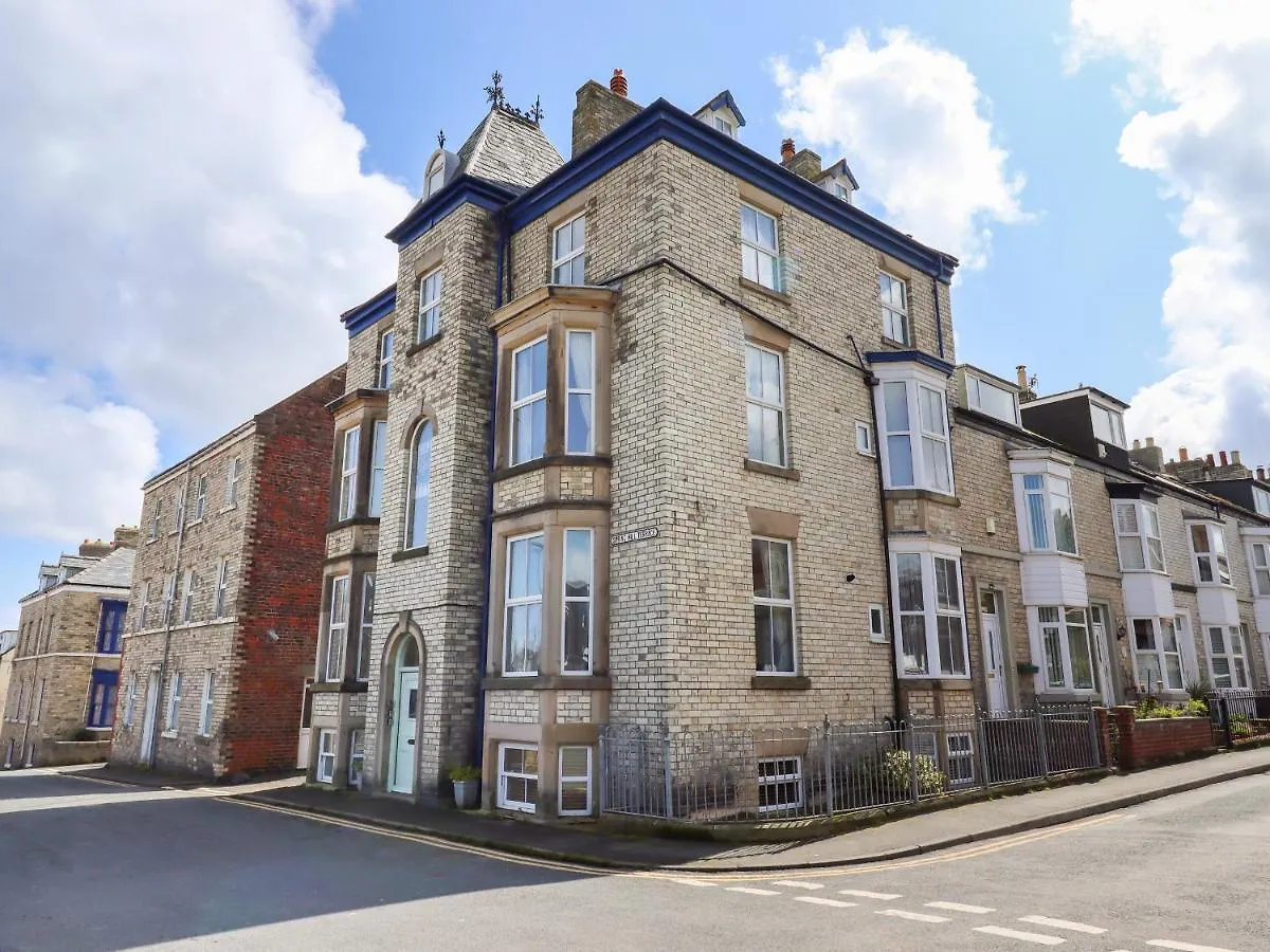White Horses Apartment Whitby
