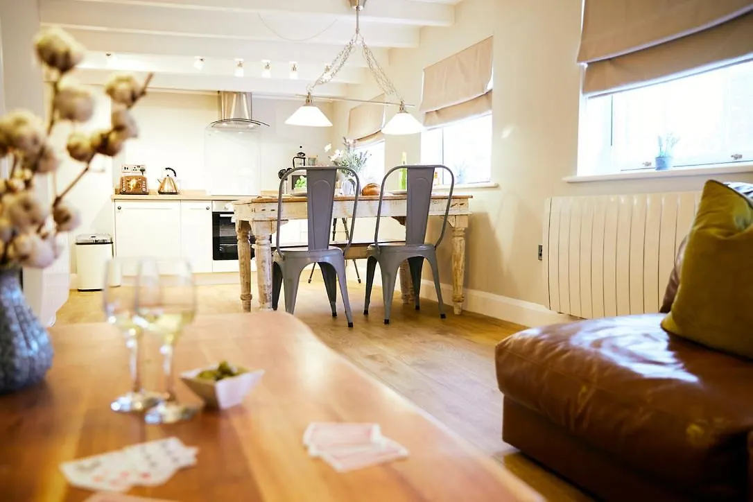 The Nest- 2 Bed