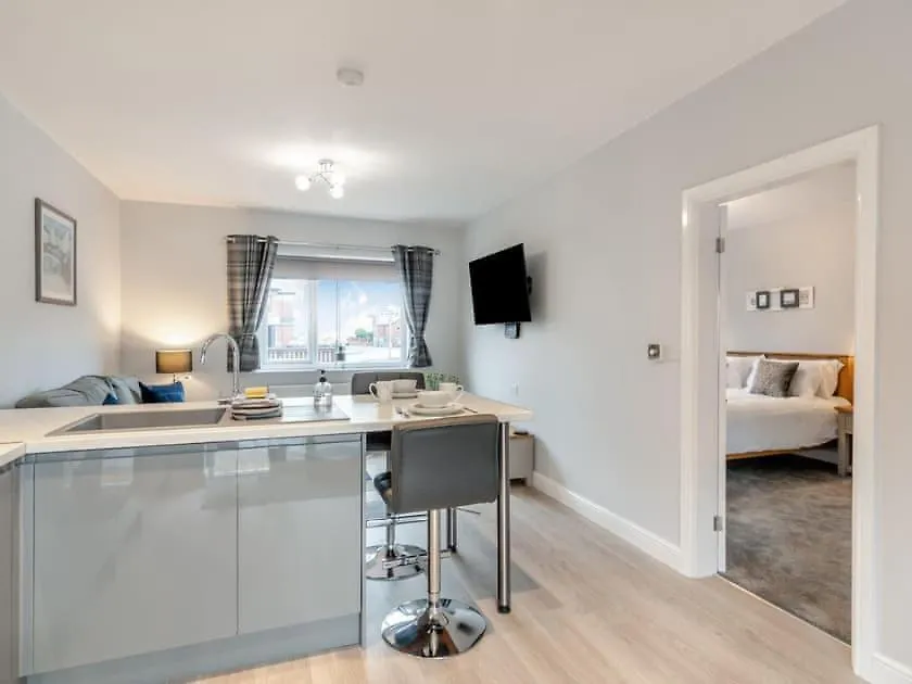 Madeline's View -a Smart And Modern 1 Bed With The Bonus Of A Large Driveway Parking Area 度假居