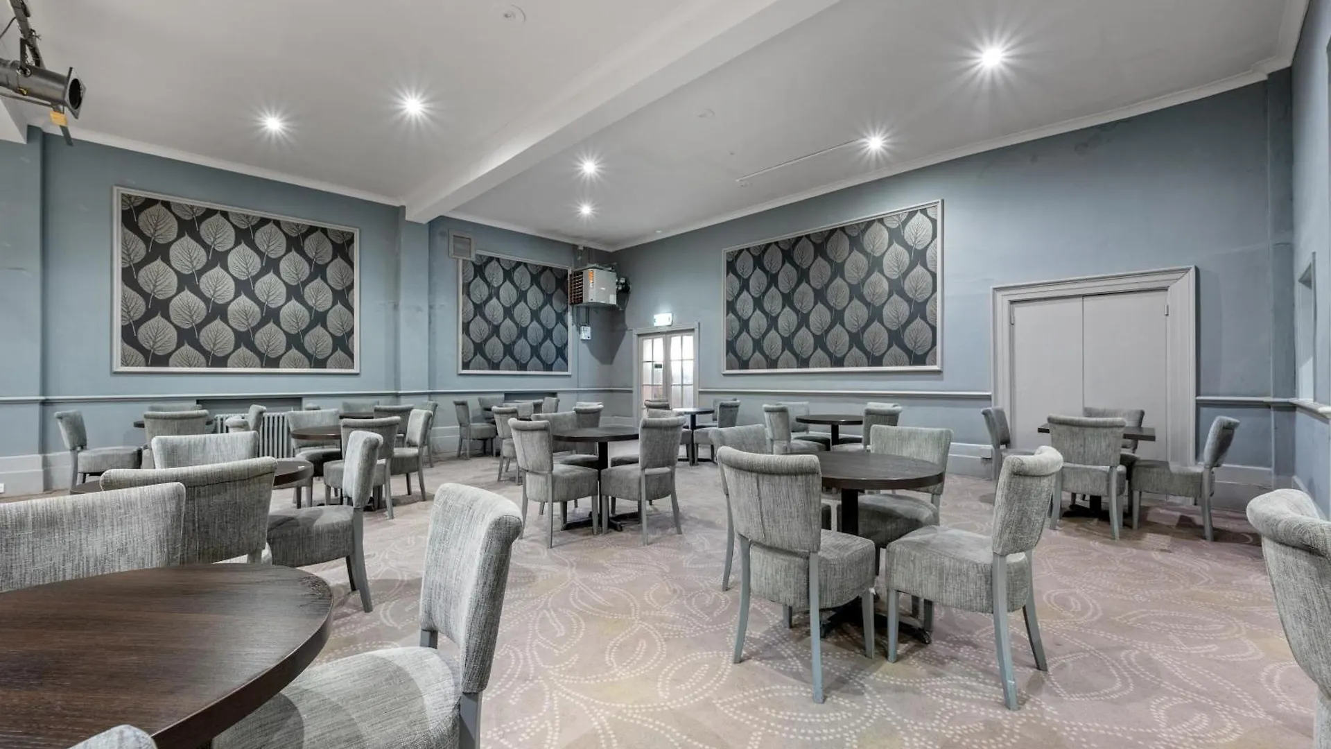 Royal Hotel 3*