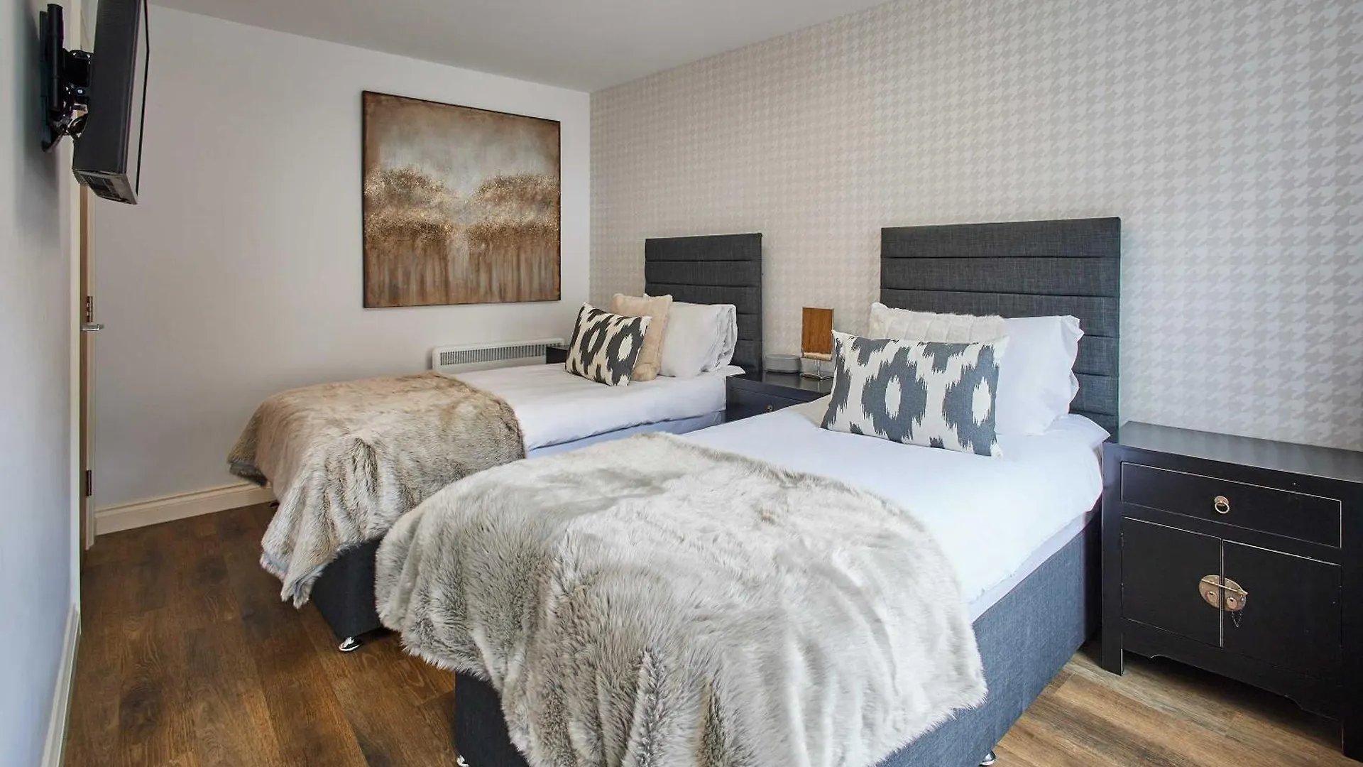 Host & - Baxtergate Apartment