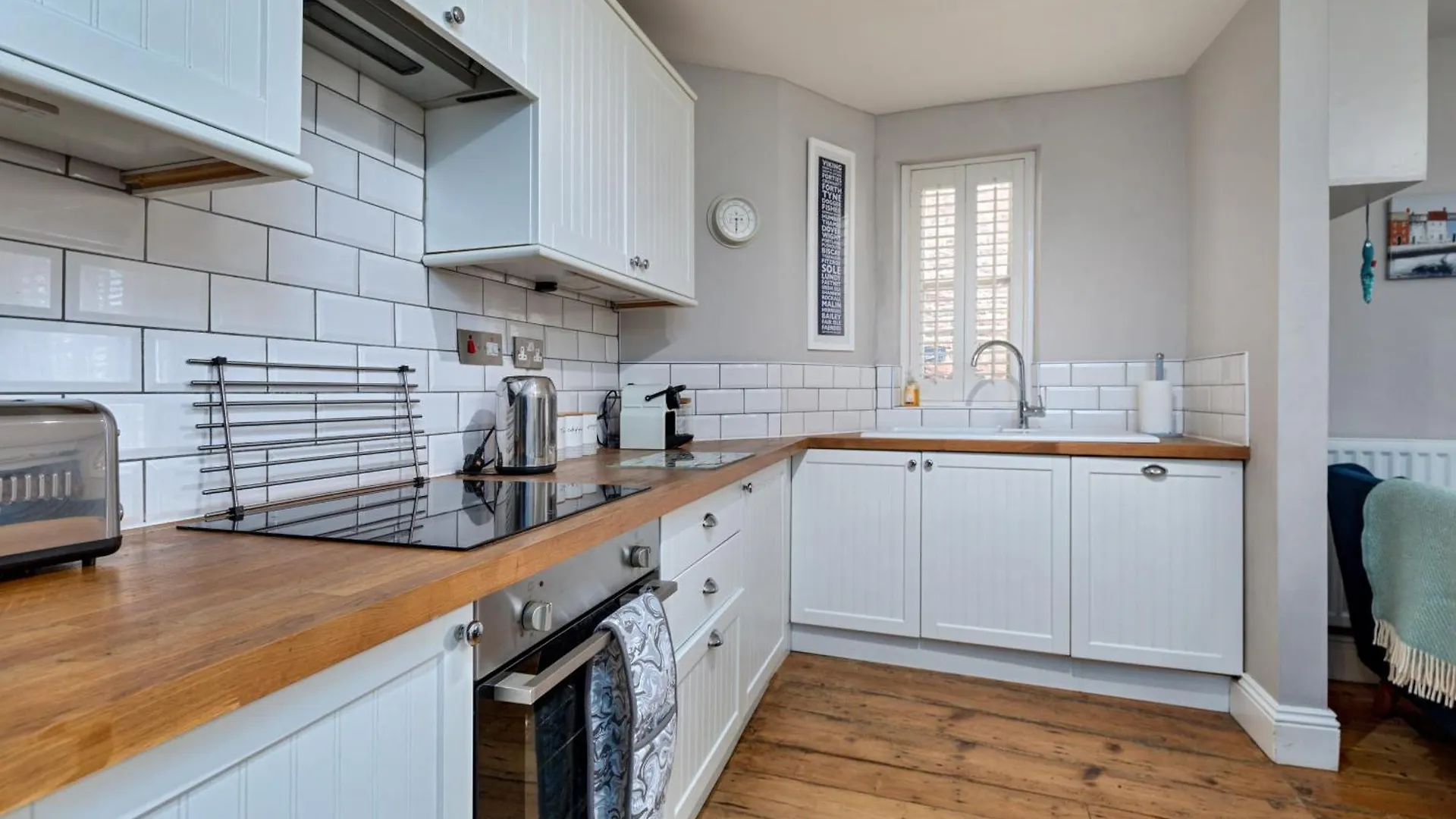 Finest Retreats - The Gulls Nest
