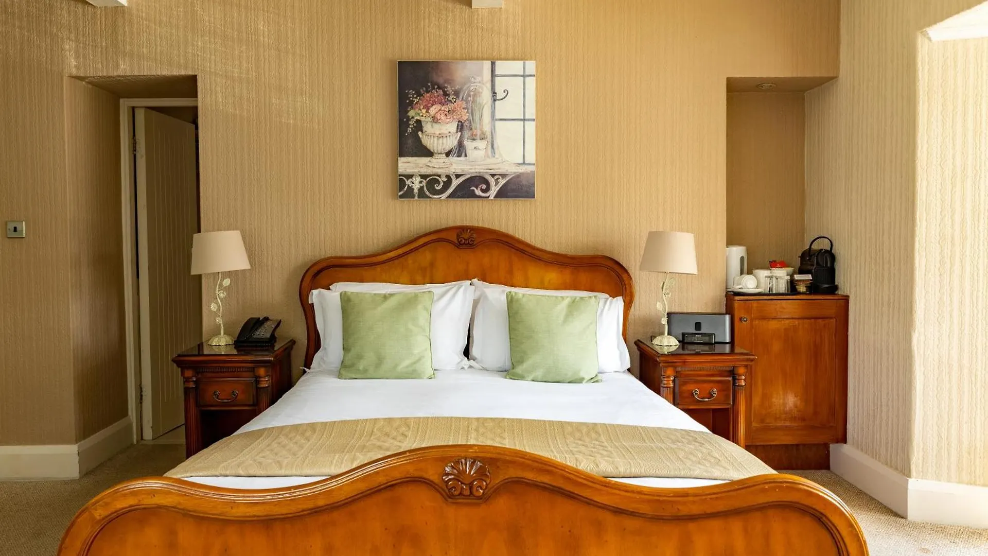 Mallyan Spout Hotel 3*