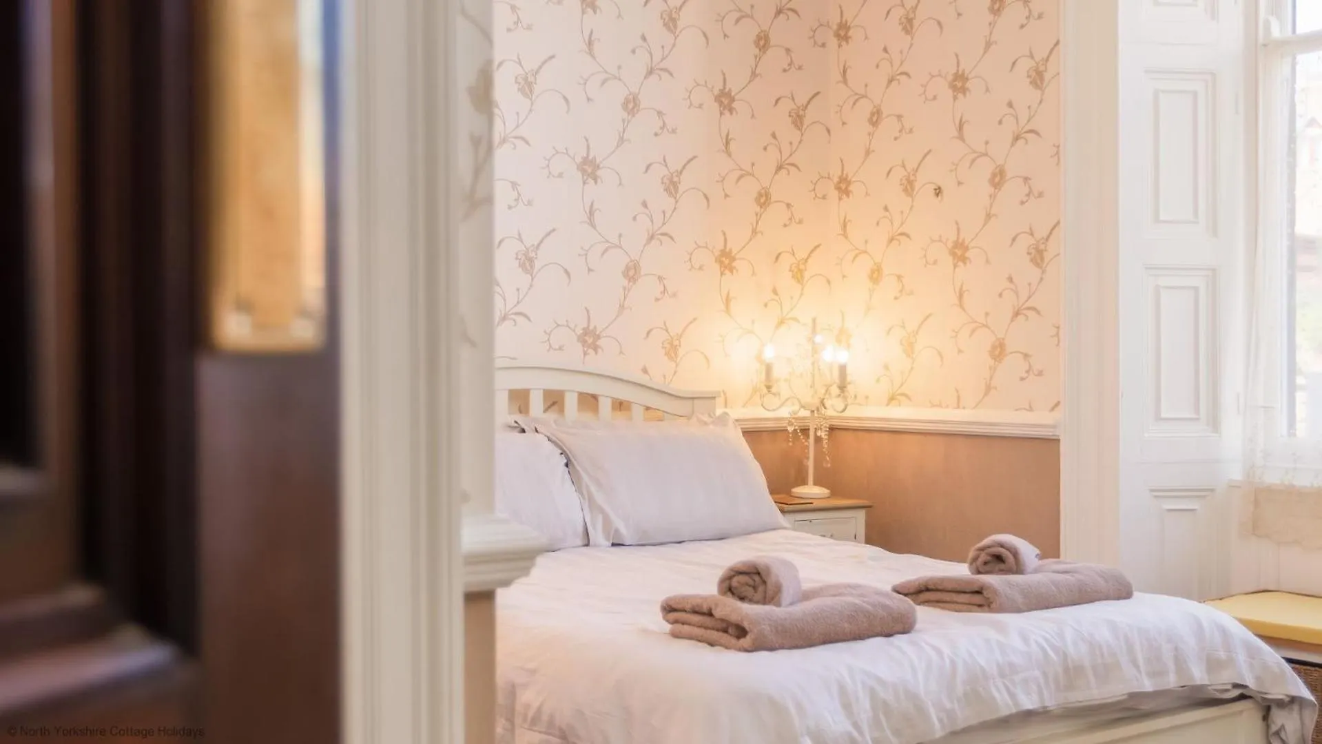 Holiday home Mariners Hall - Elegant Close To Town Centre *