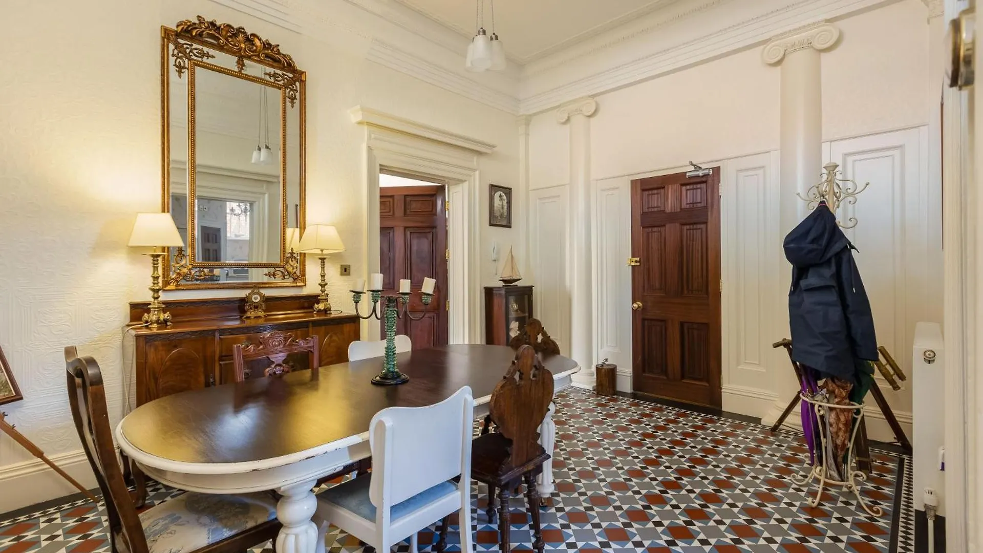 Mariners Hall - Elegant Close To Town Centre Holiday home