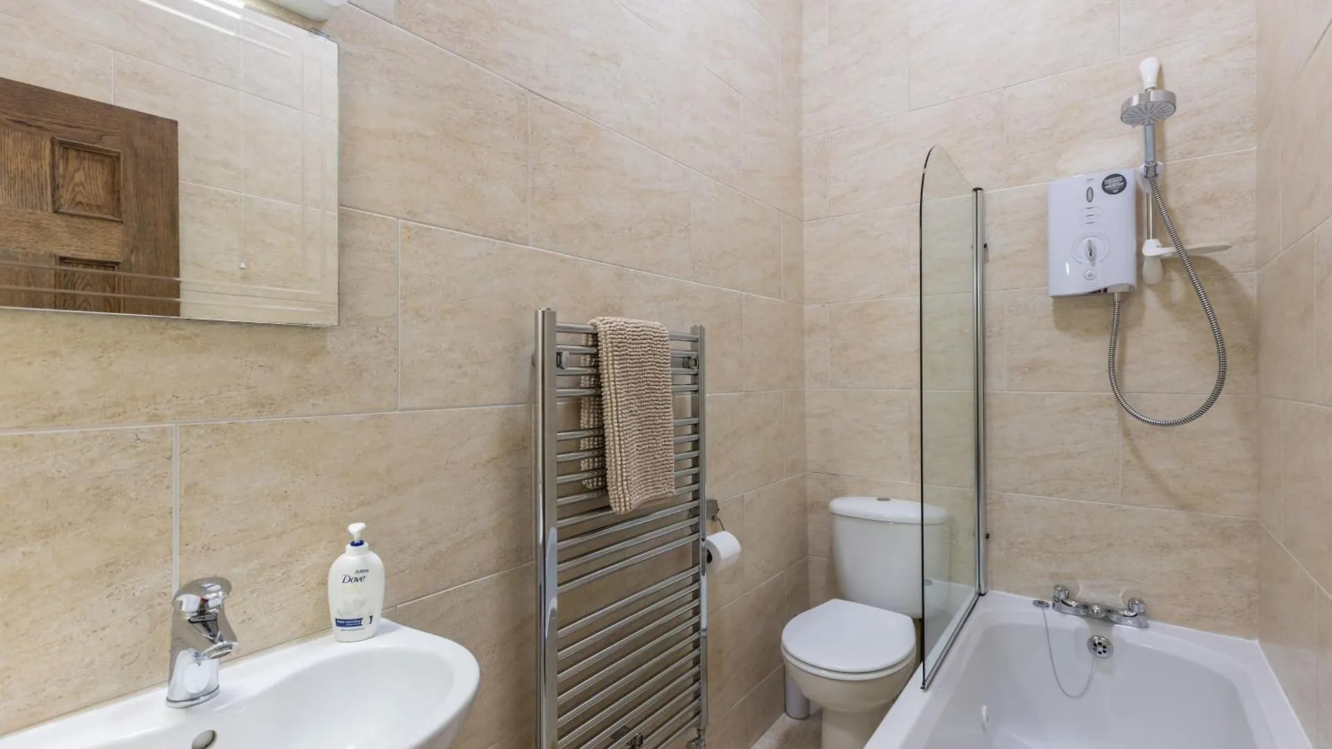Mariners Hall - Elegant Close To Town Centre Holiday home Whitby