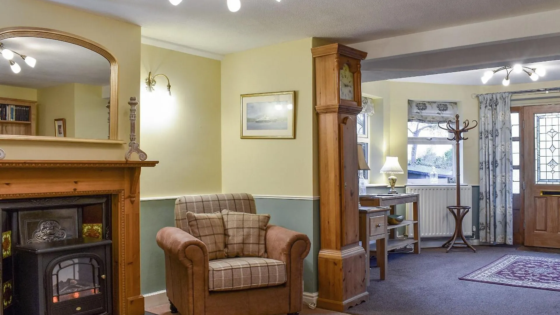 Holiday home Laburnum House