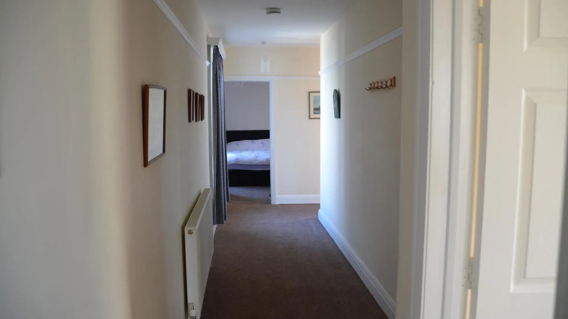 Seaview Large Flat Ideal For Two Families * 惠特比