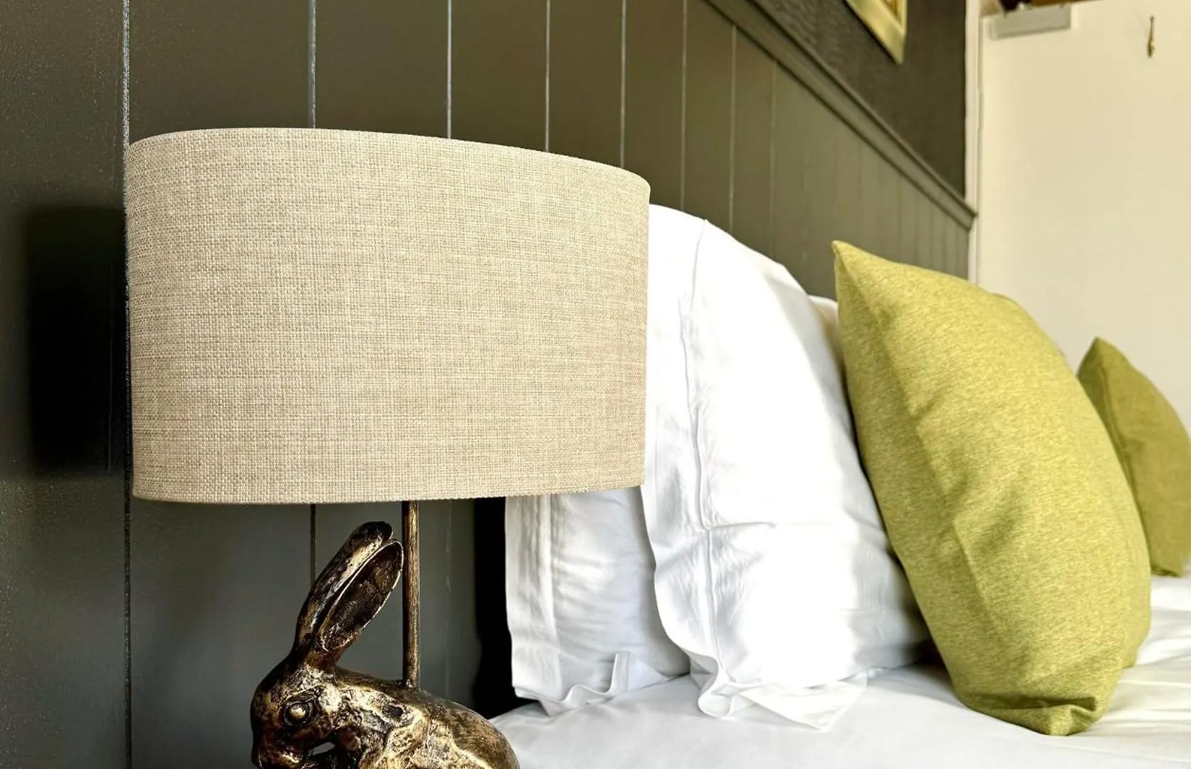 Мини-отель The White House Inn - Whitby 4*