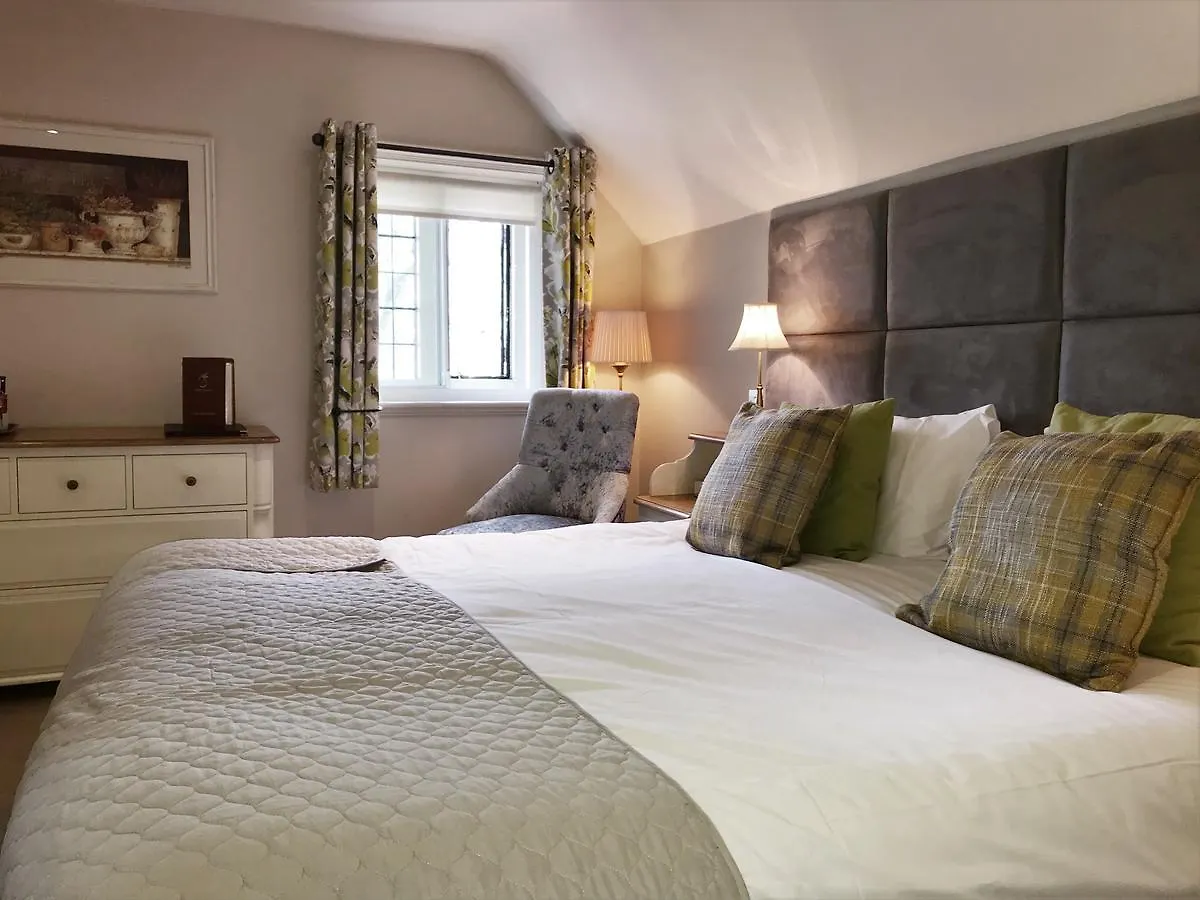 Mallyan Spout Hotel 3*
