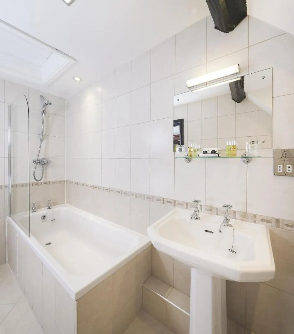 Bagdale Hall&annexe Hotell