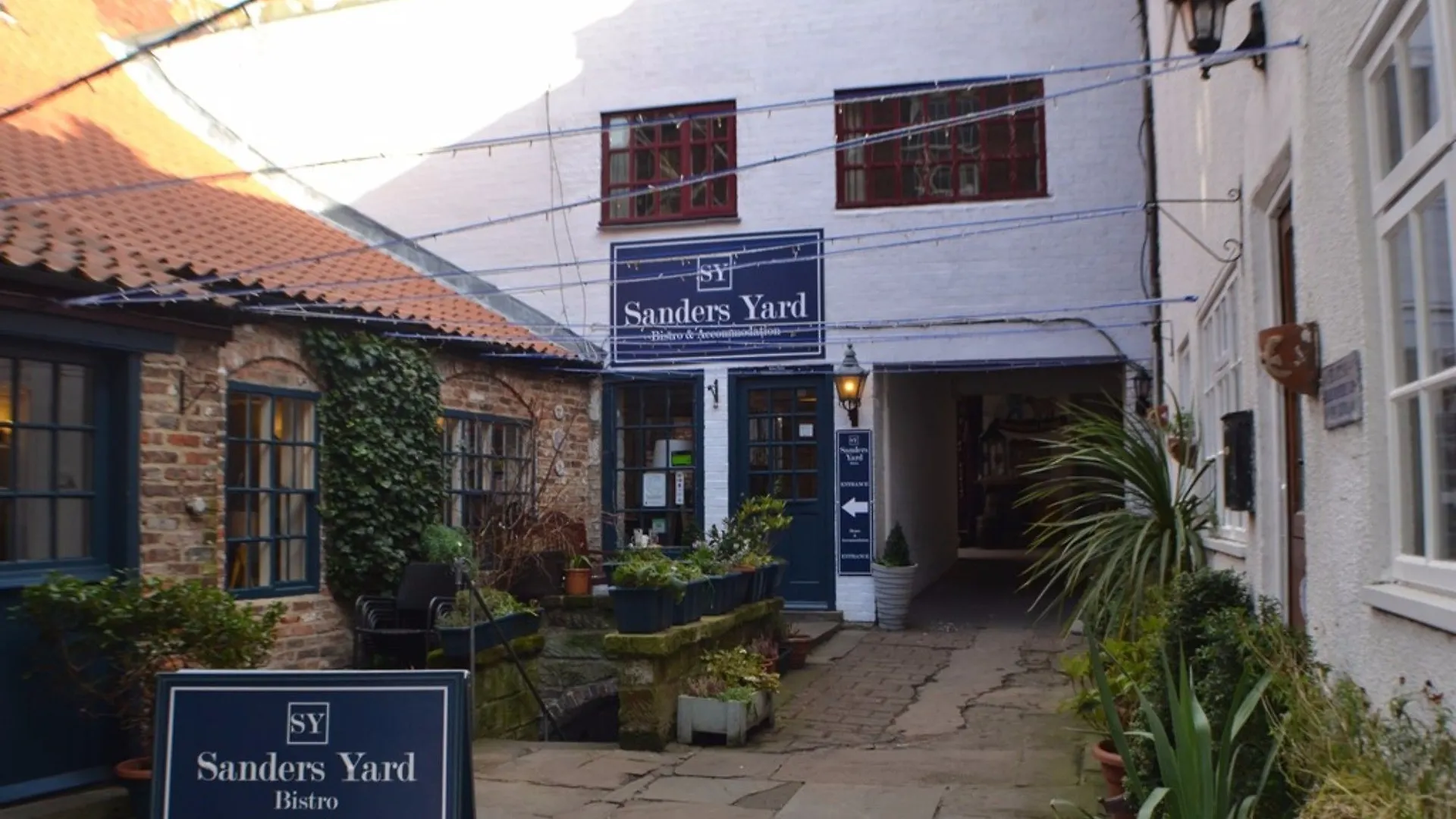 Sanders Yard Hotel