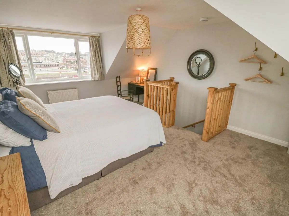 Holiday home Pipit House