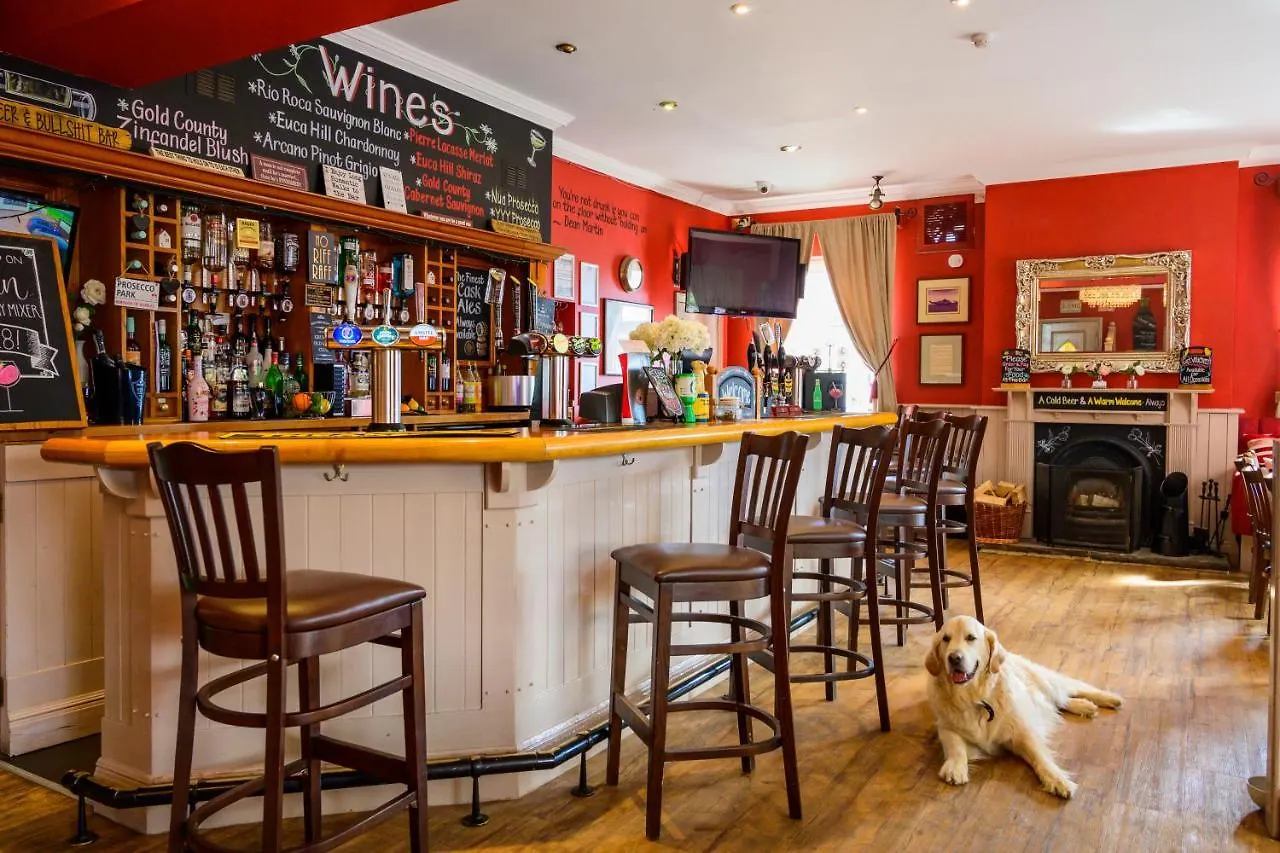 The White House Inn - Whitby Мини-отель 4*