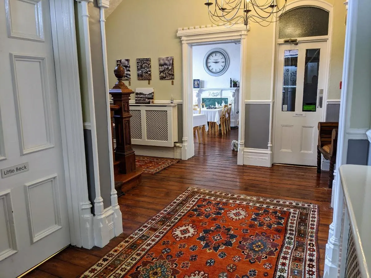 Guest house Hillcrest Whitby