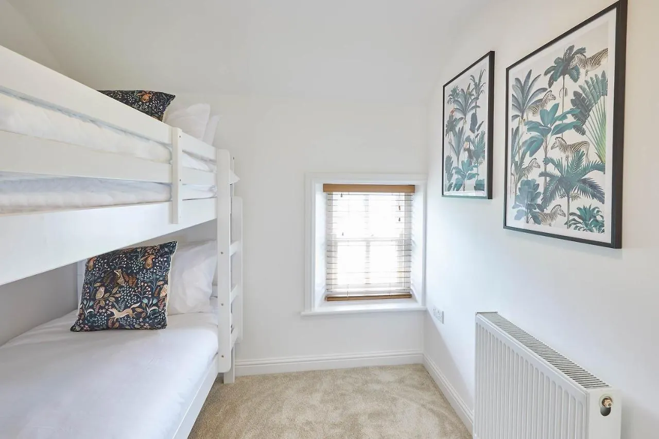Host & - Dunsley Chapel Holiday home