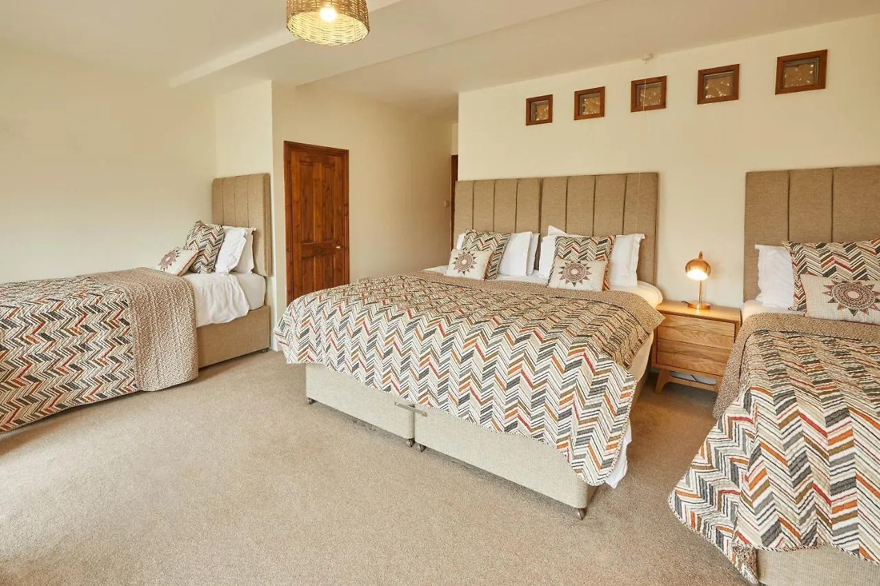 Holiday home Host & - Harbour View House