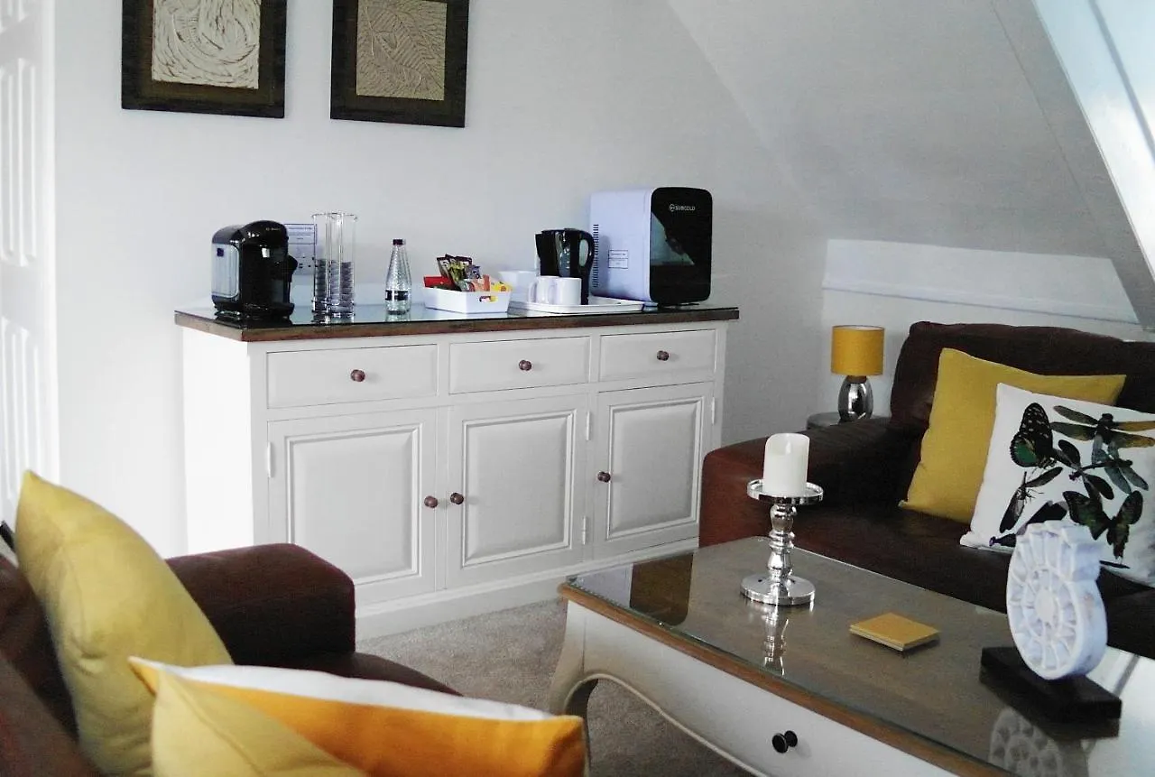 White Linen Whitby, Only Whitby