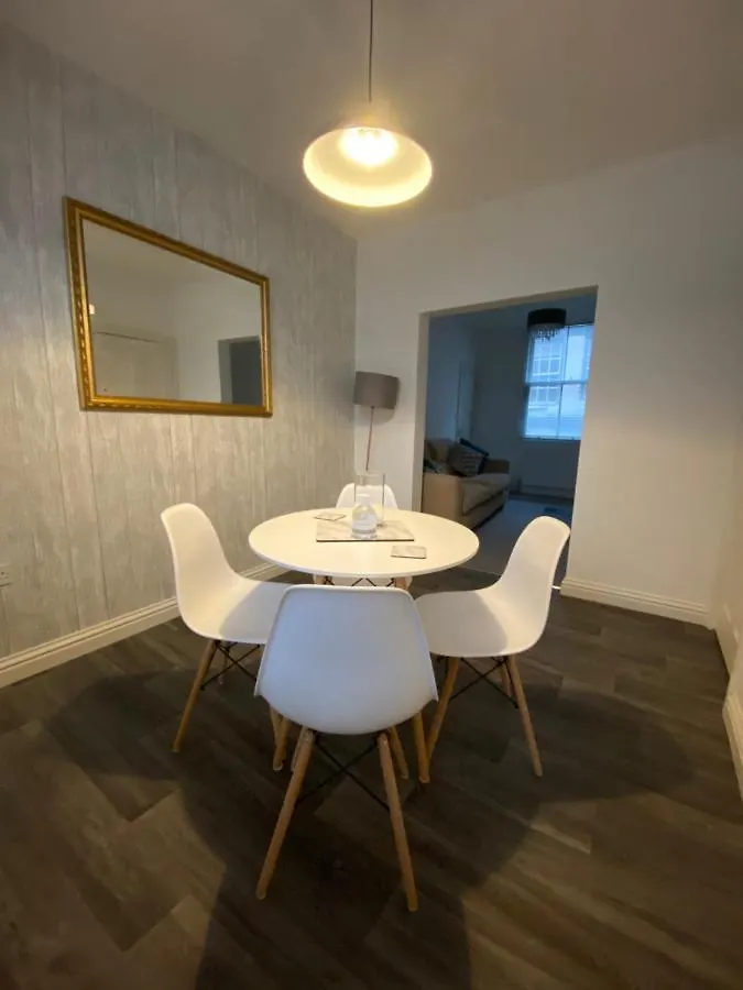 The Hidden Nook Apartment *