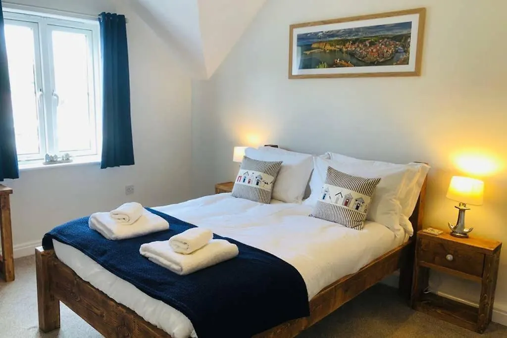 Apartment Harbour View Is The Perfect Staycation *