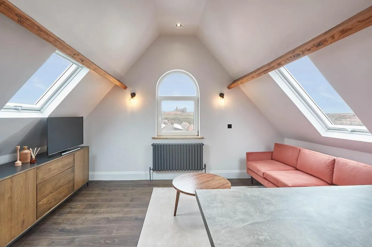 Host & - The Loft At Skinner St Whitby