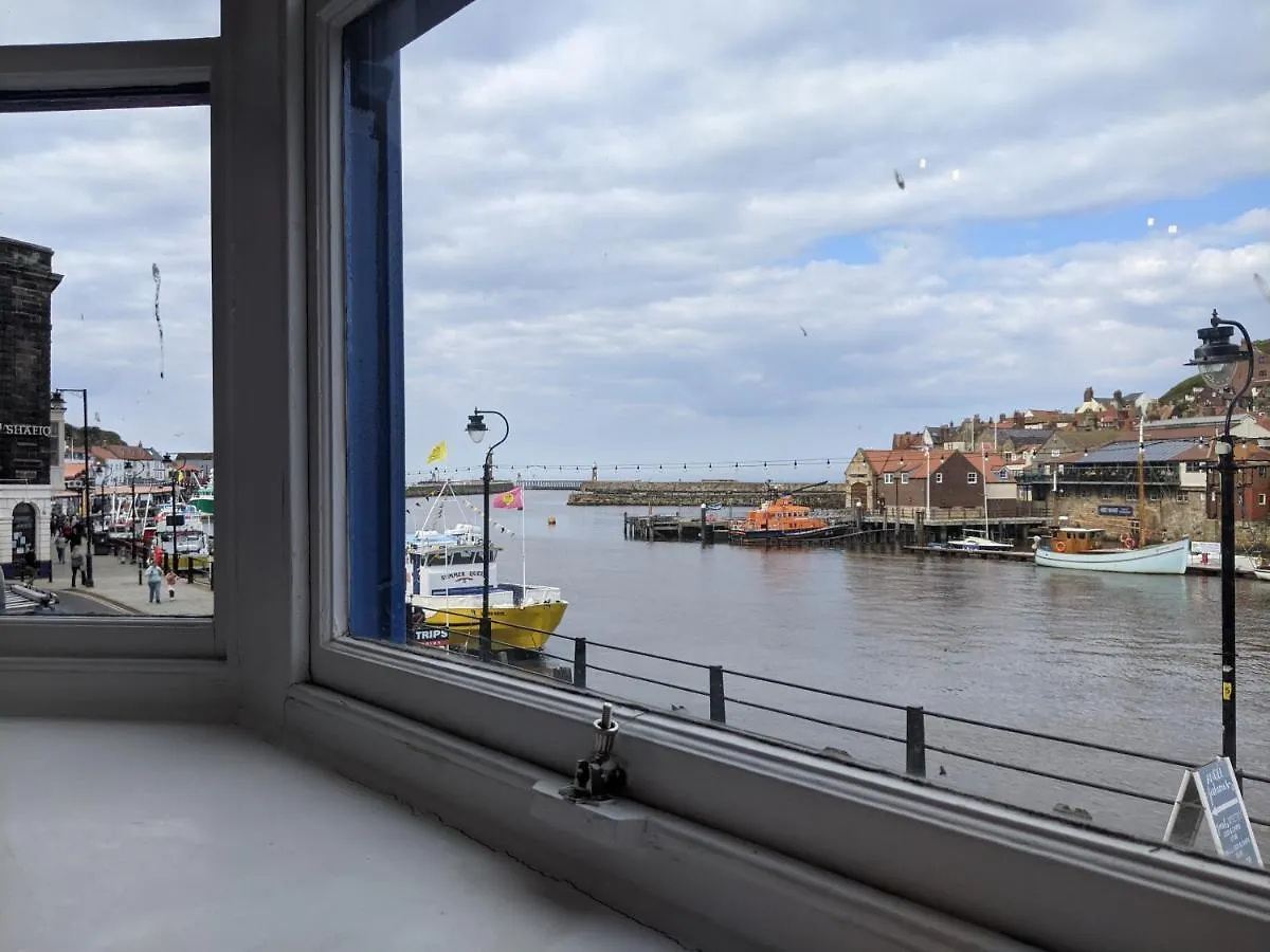 Harbour Side Whitby
