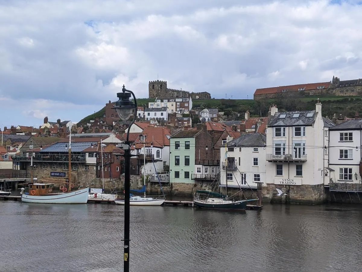 Harbour Side * Whitby