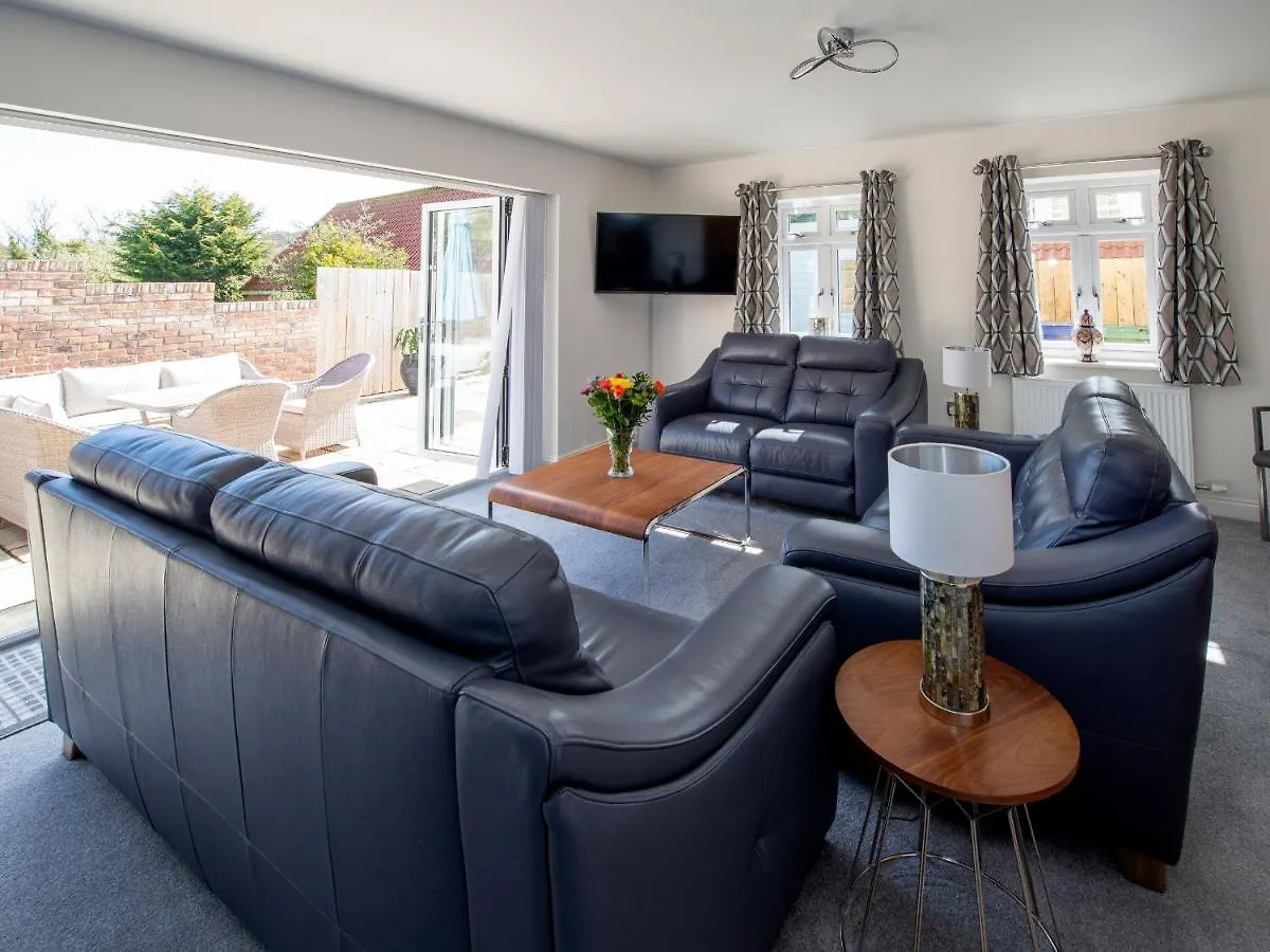 Lemonade Holiday home