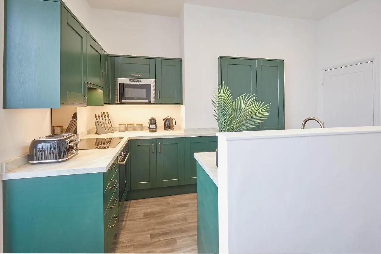 Apartment Host & - View *