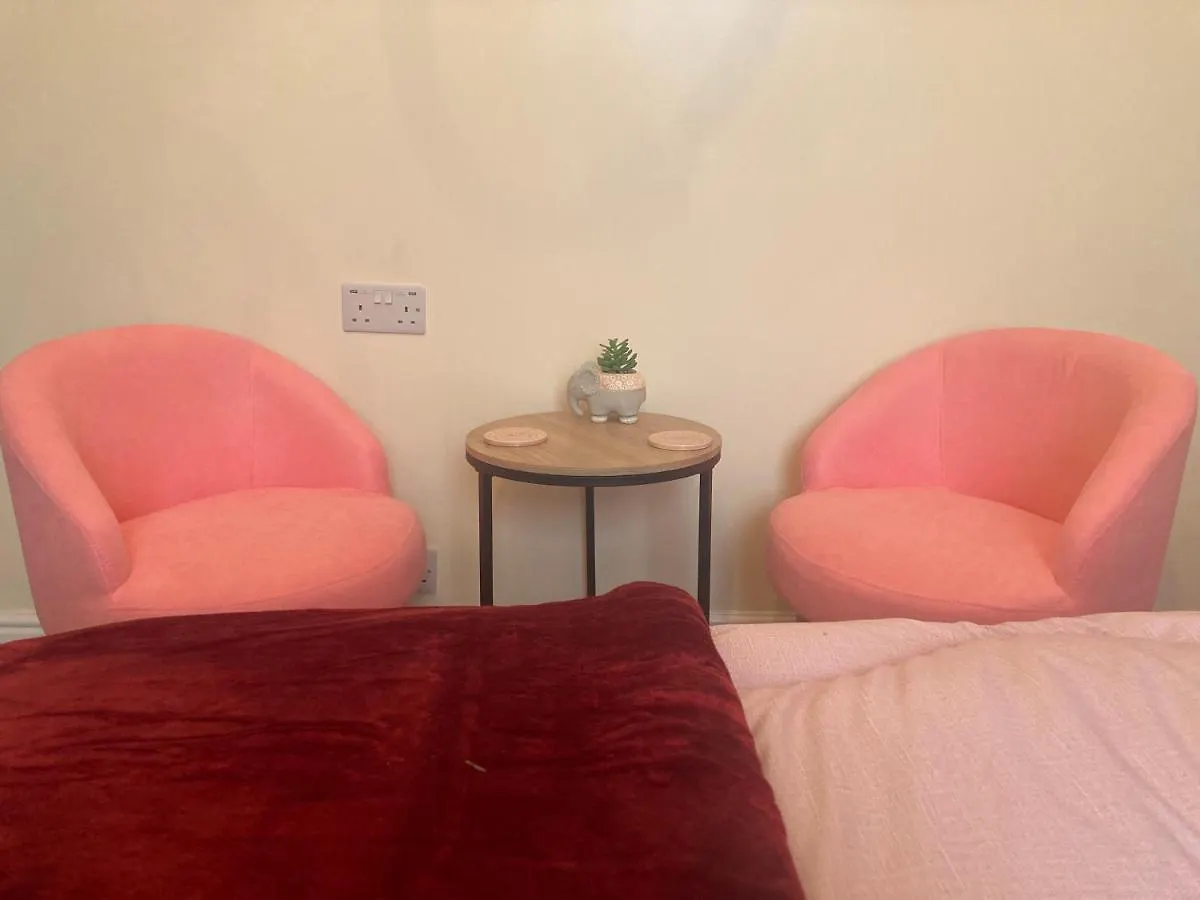 Bed & Breakfast Ellies 4*