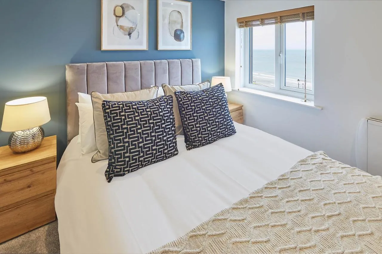 Apartment Host & - Sea Watcher *
