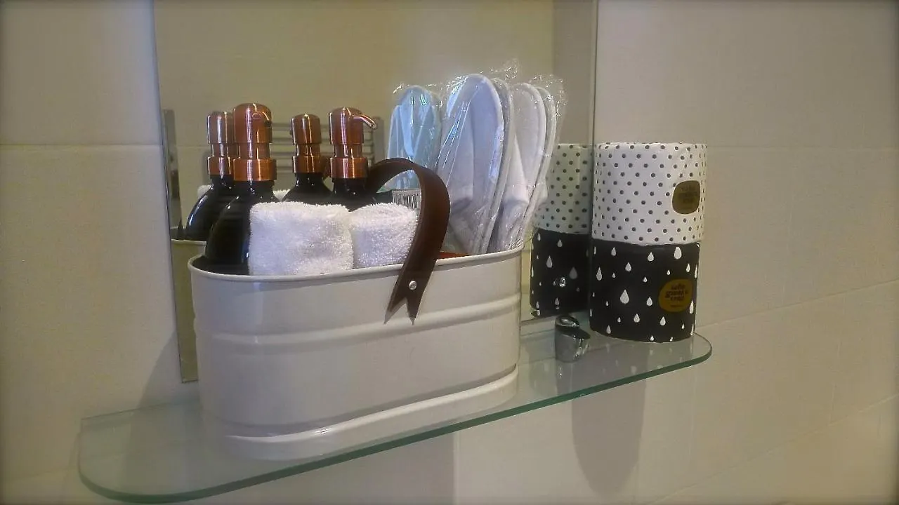 High Tor Bed & Breakfast 4*