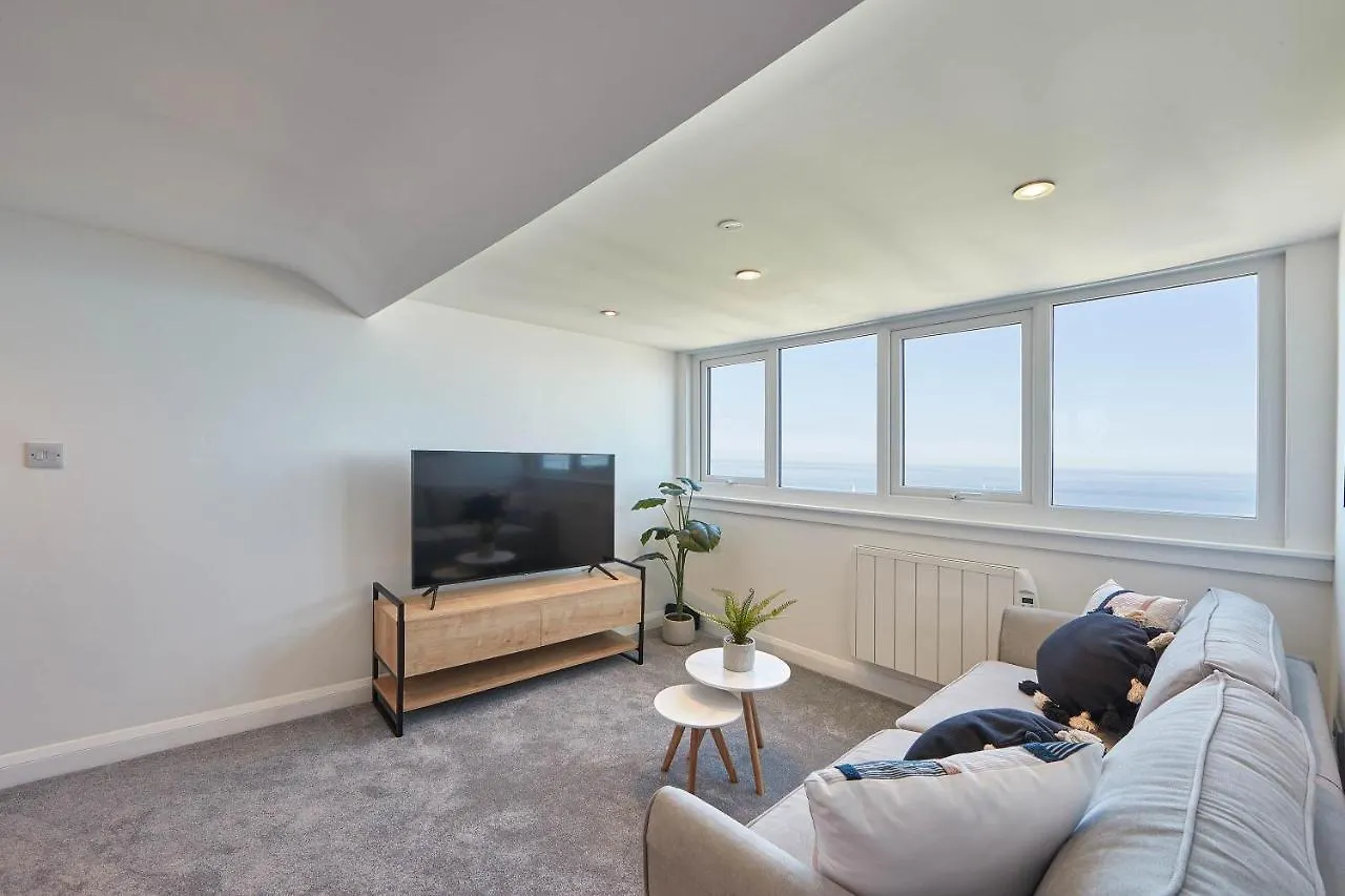 Apartment Host & - Pier View Penthouse