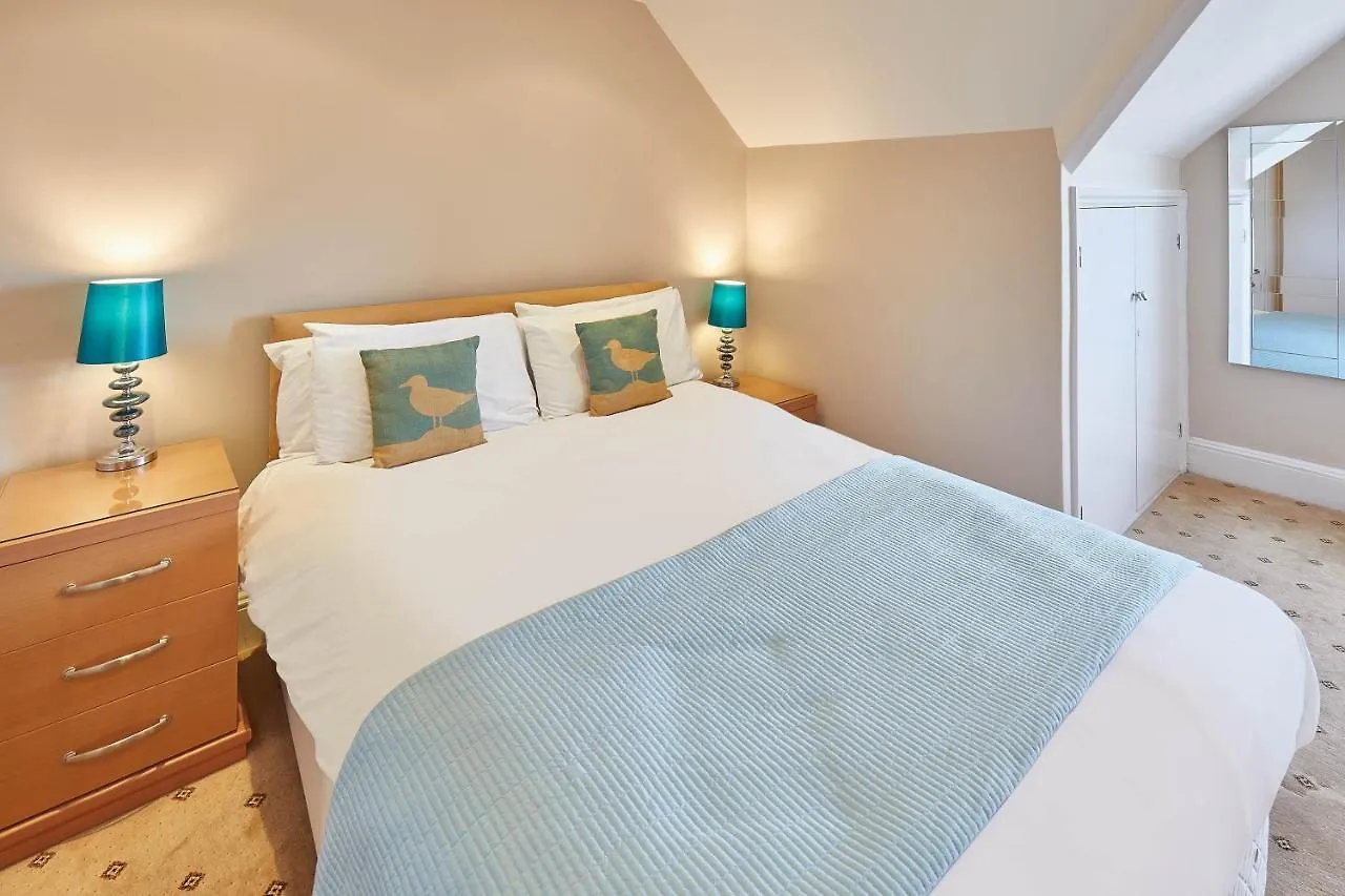 Apartment Host & - Sea View 44 *