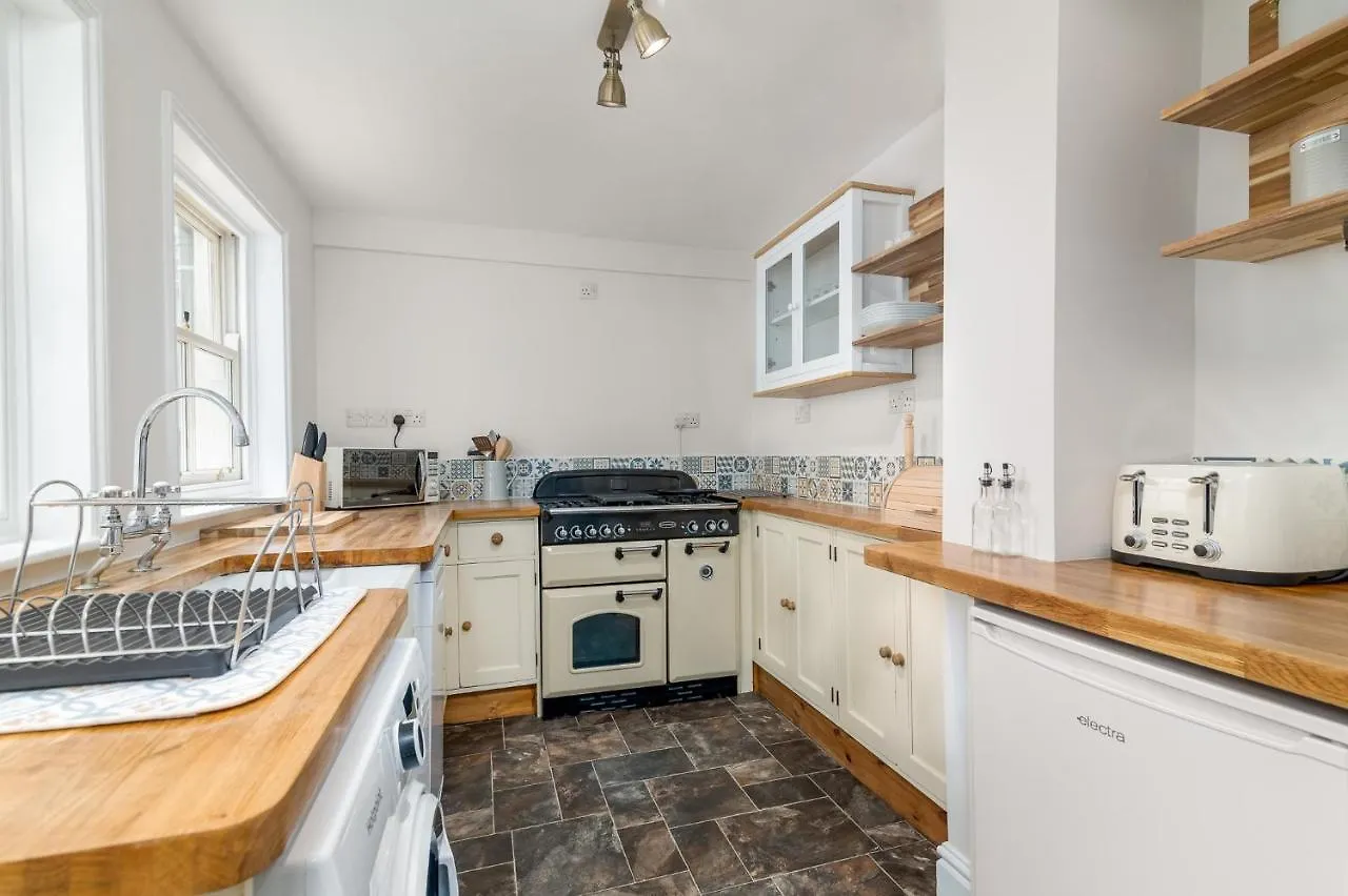 Holiday home Host & - Railman's Rest