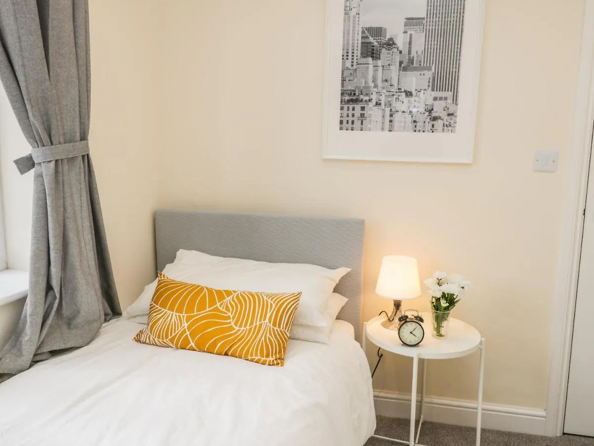 24 Baxtergate * Whitby
