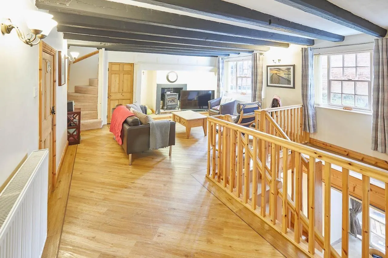 Host & - Jacksons Holiday home