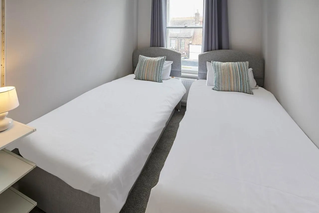 Host & - The Runswick At Brunswick Apartment Whitby